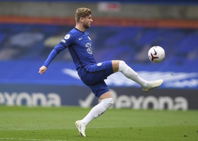 米利唐：对自己在右后卫的发挥很满意；巴西队防守有明显进步