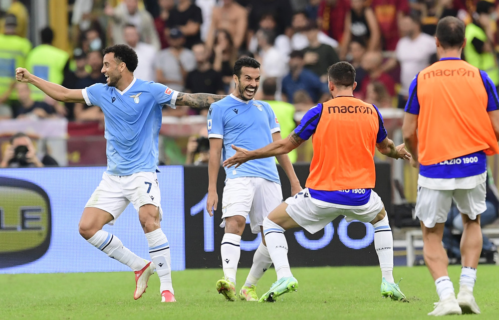 北青：邵佳一善学谦逊沟通强；有球员表态愿意主动争取归队