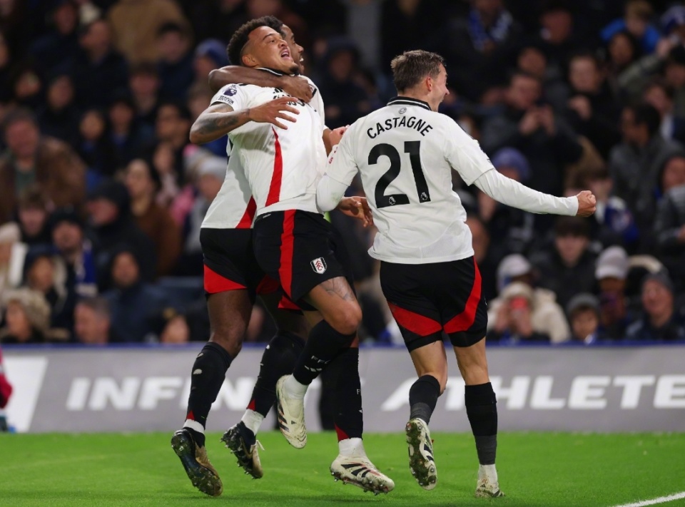 弗兰克：哈维·西蒙斯已处于最佳状态，热刺正逐渐步入正轨