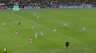 接二连三！女排世俱杯朱婷上演全面爆发，最不可思议一球诞生了