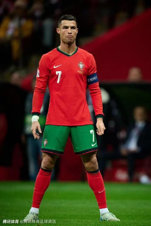 篮球湖人替补阵容得分爆炸，创赛季新高