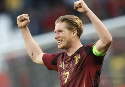 西媒：加西亚被阿拉维斯球员肘击后出现头晕，因此半场被换下