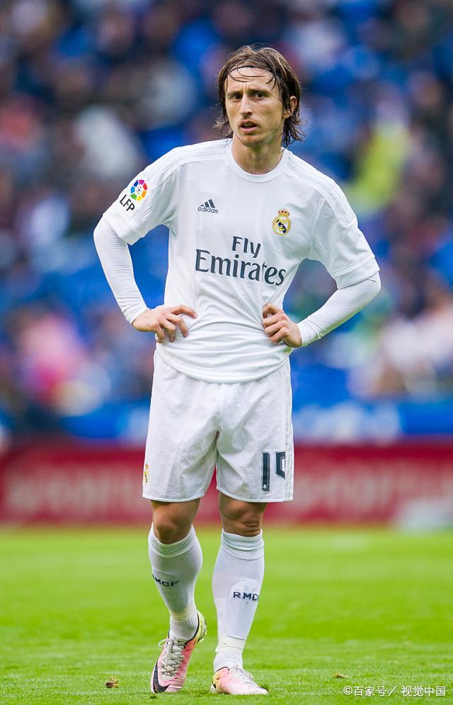 手球争议再起：巴萨对贝蒂斯的点球判罚解密