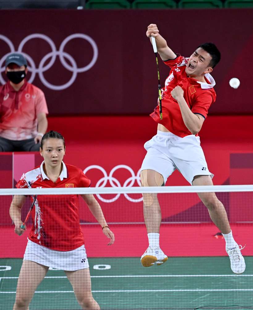 的舞台上 的舞台上