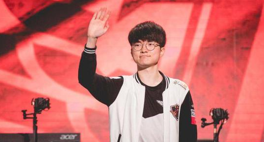 吉尔吉斯斯 吉尔吉斯斯